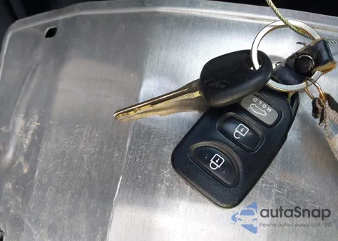 2011 Hyundai Elantra Gls из США, поврежденный, VIN 5NPDH4AE0BH044341